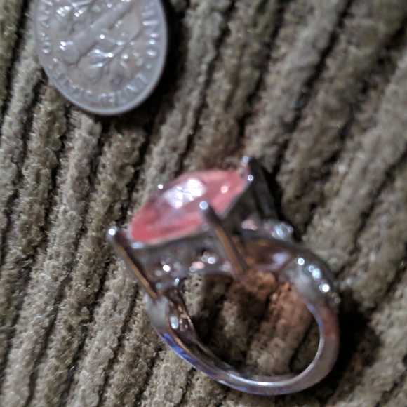 Pink stone silver ring size 6 - Picture 4 of 8